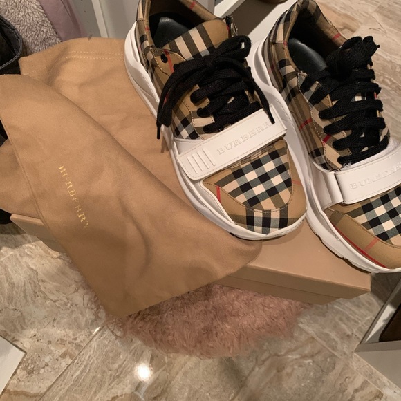 Burberry check Regis sneakers - Picture 4 of 7